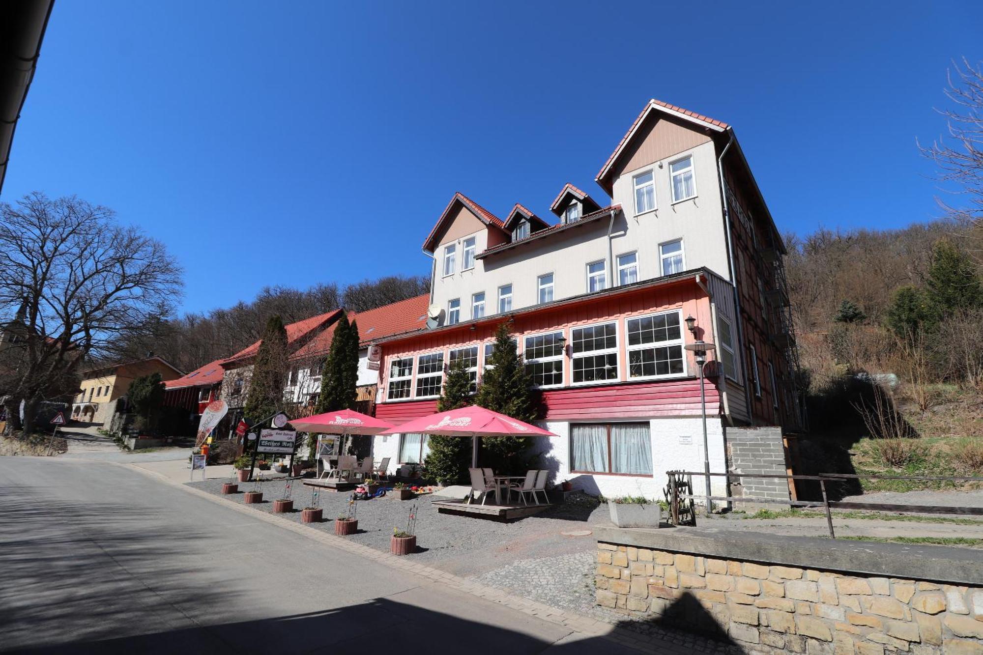 Hotel Weisses Ross 2*